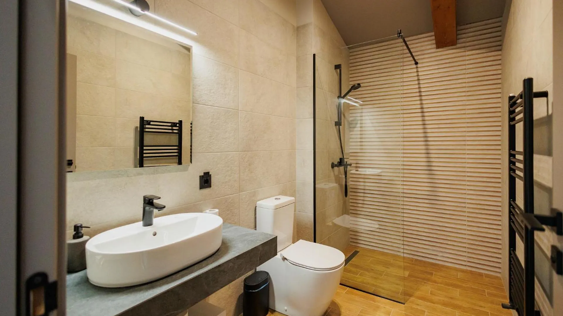 Local Stay Villas 班斯科